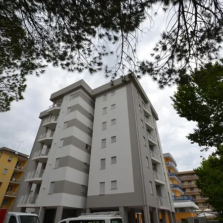Lion Apartment